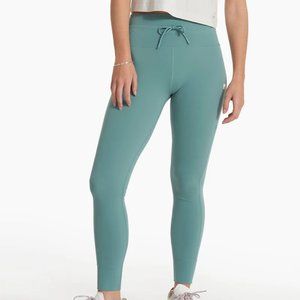 Vuori Daily Leggings "Basil" Size M NWT